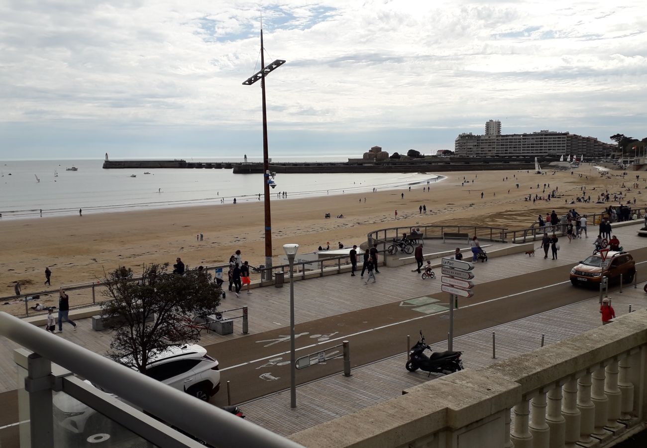 Studio à Les Sables-d´Olonne - Studio vue mer Remblai LSO0430