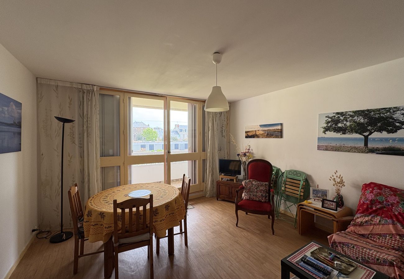 Appartement à Les Sables-d´Olonne - LS06014 Les Salines 1*