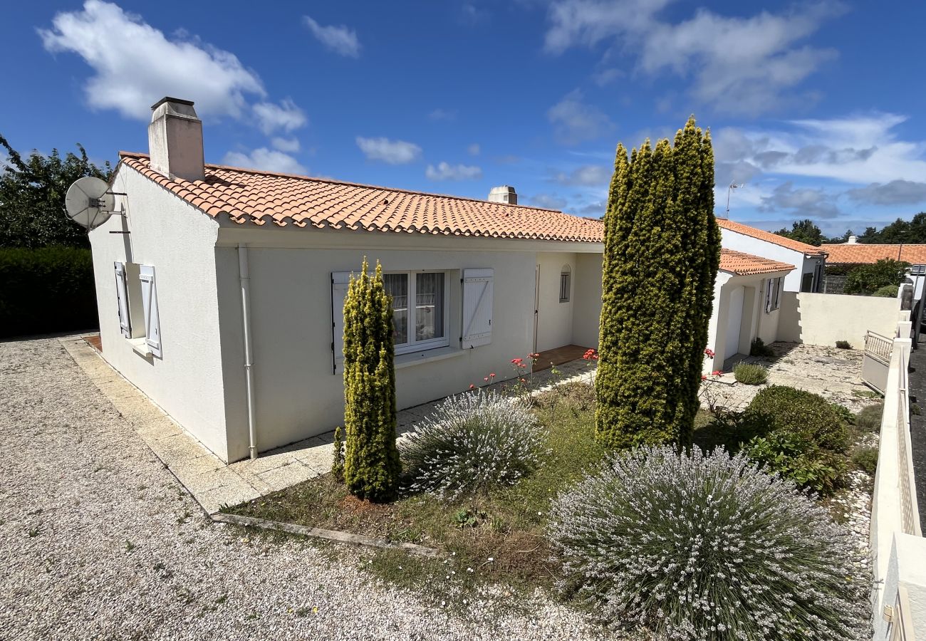 Maison à Saint-Gilles-Croix-de-Vie - SG07080 Maison au calme et  à 2 pas de la plage et