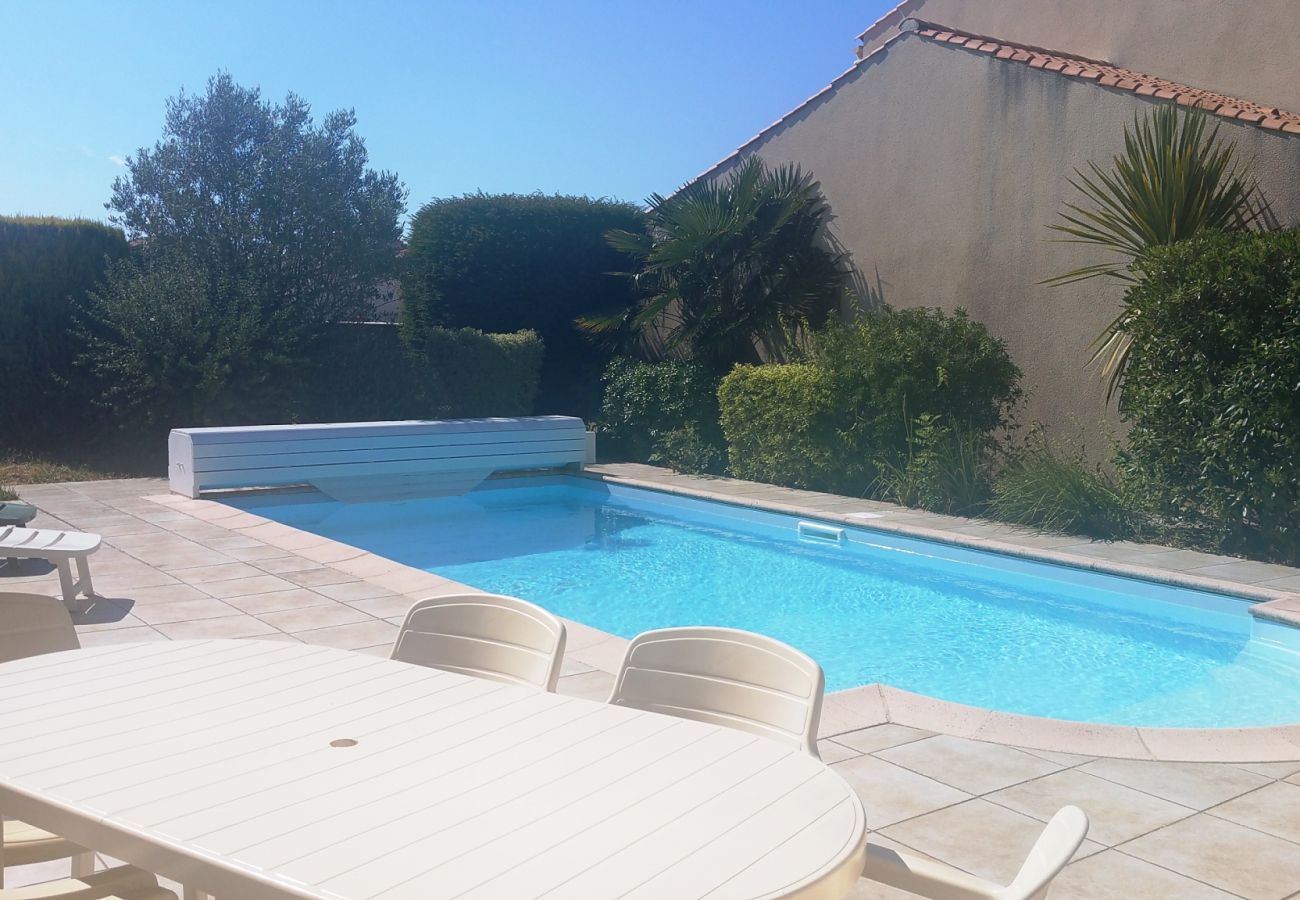 Maison à Château-d´Olonne - Maison avec piscine CO06024