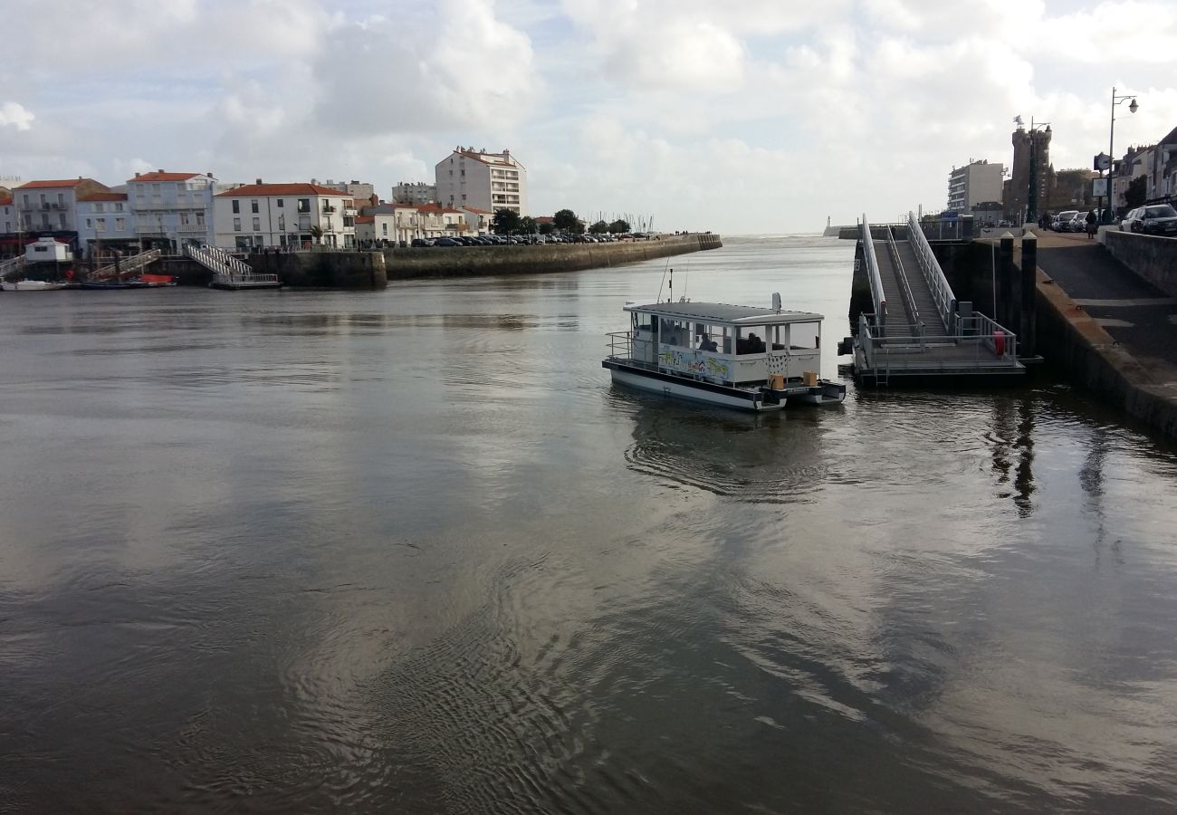 Appartement à Les Sables-d´Olonne - Appartement avec piscine Le souvenir intemporel