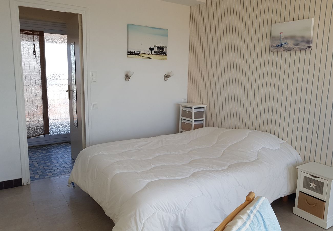 Appartement à Les Sables-d´Olonne - LS04069 Le Miramar 1*