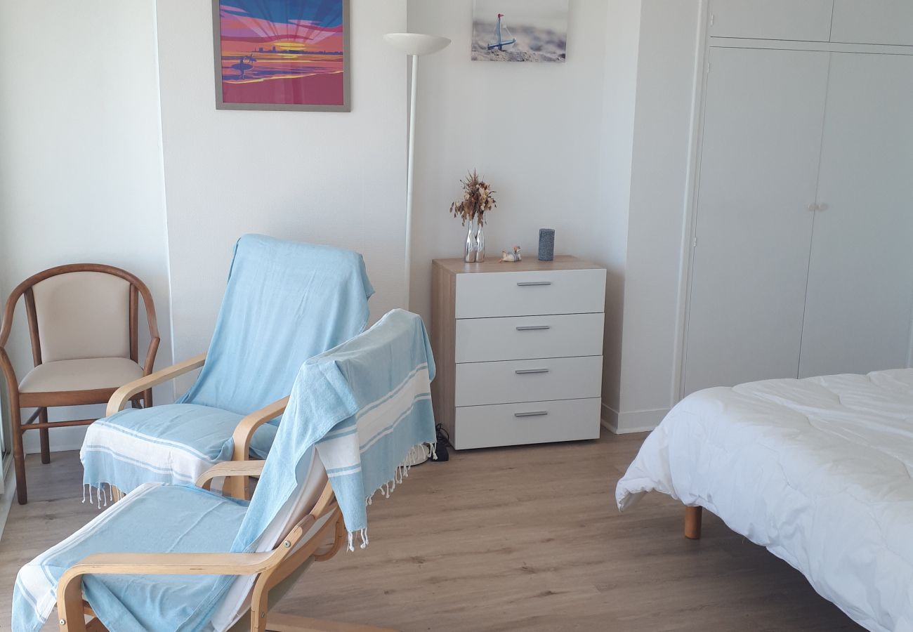Appartement à Les Sables-d´Olonne - LS04069 Le Miramar 1*