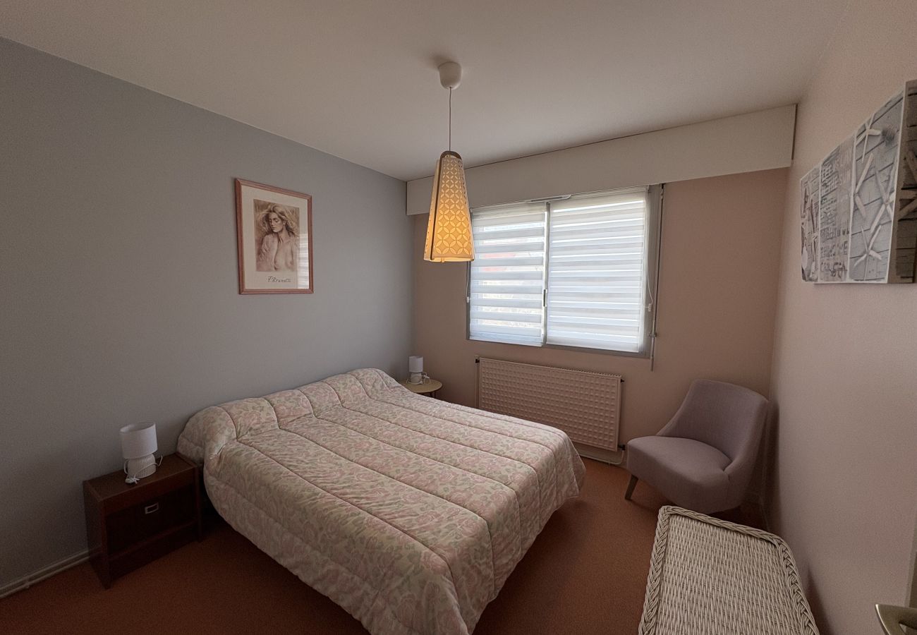 Appartement à Les Sables-d´Olonne - LS04093 Le Nouch 1*