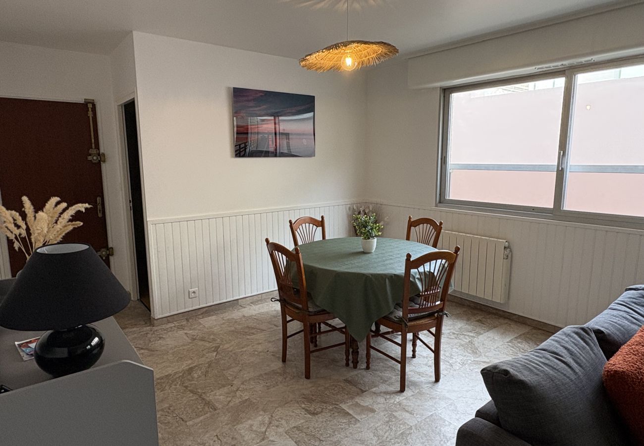 Appartement à Les Sables-d´Olonne - LS04003 Les Vagues Douces 2*