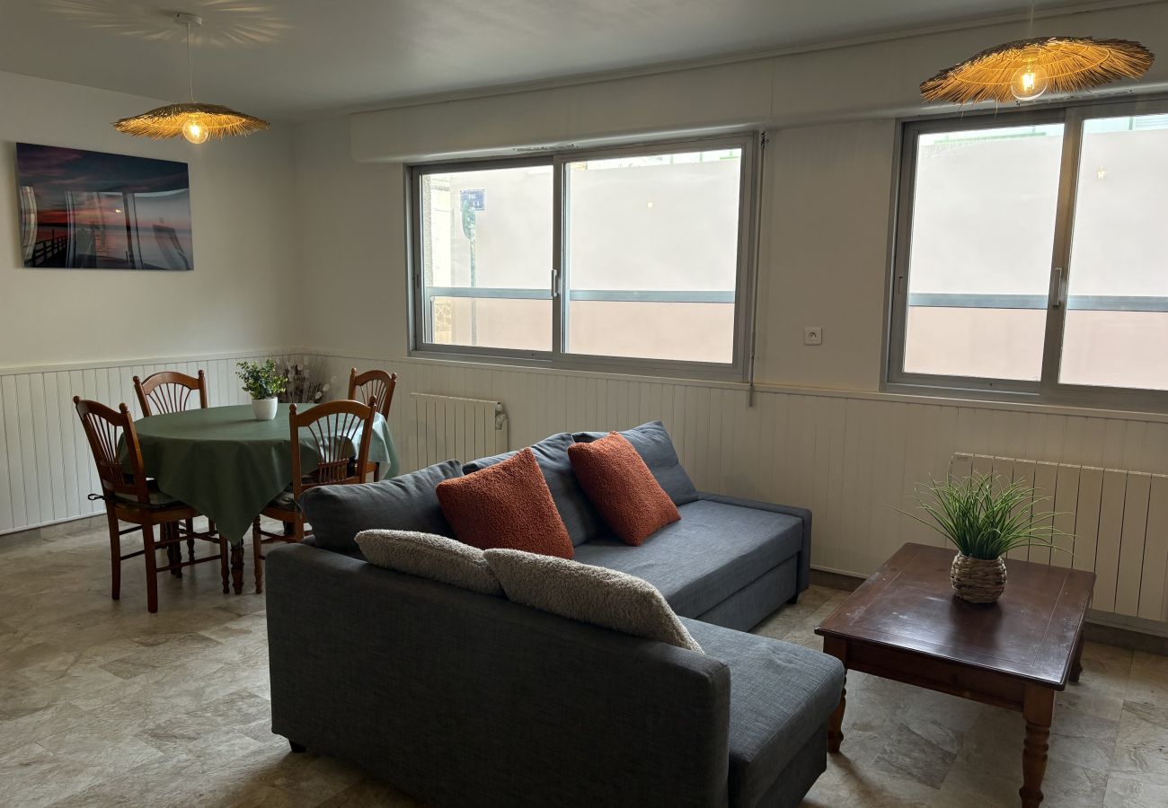 Appartement à Les Sables-d´Olonne - LS04003 Les Vagues Douces 2*