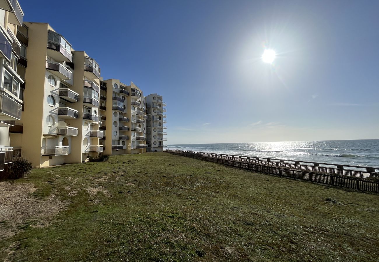 Appartement à Saint-Gilles-Croix-de-Vie - SG05032 Appartement face mer 2 chambres